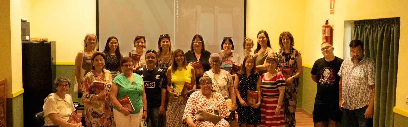 El club de lectura La Torre celebra a Càlig una trobada amb l’autora Marta Tena