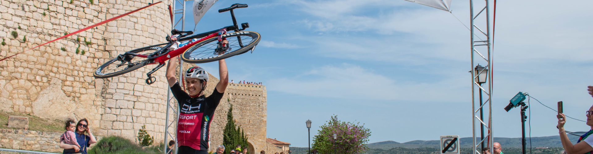 Ciclisme i futbol en un intens cap de setmana esportiu a Morella