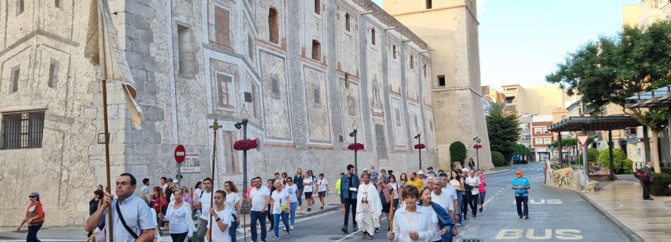 Sortida de la romeria en el dia de la patrona de Vinaròs