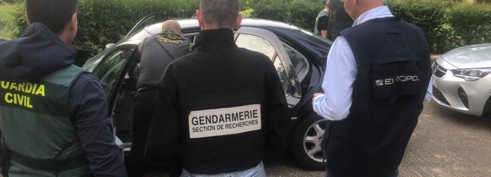 Siete detenidos  en Tarragona, Zaragoza, Castellón y Francia por estafar más de 100.000 euros con tarjetas falsas que usaban en autopistas francesas