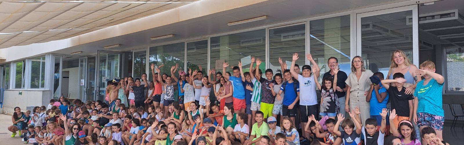 L’Escola d’Estiu d’Alcalà-Alcossebre compta amb més de 280 xiquets i xiquetes