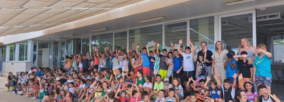 L’Escola d’Estiu d’Alcalà-Alcossebre compta amb més de 280 xiquets i xiquetes