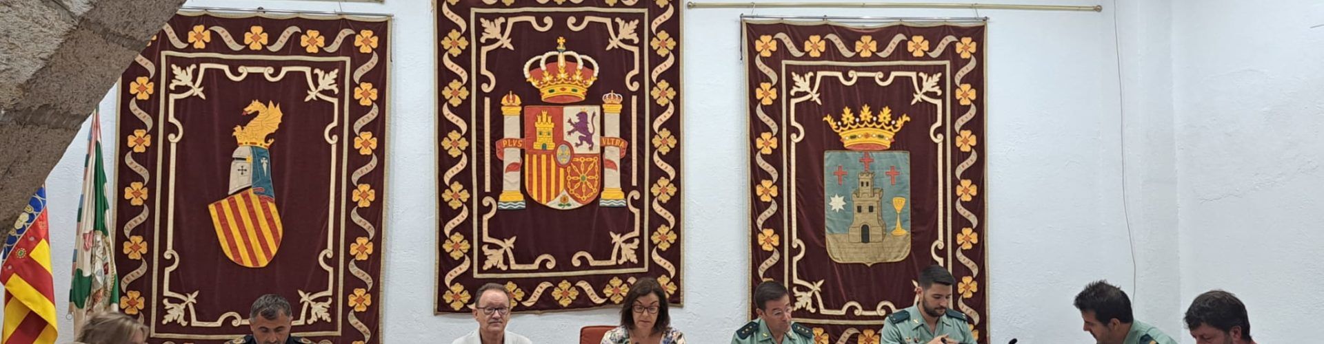 Alcalà-Alcossebre celebra una Junta Local de Seguretat que aferma la col·laboració entre Policia Local i Guàrdia Civil