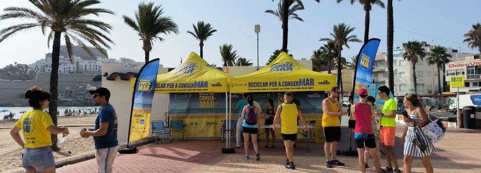 La campaña CONSER-MAR de concienciación para el reciclaje llega a Peñíscola 