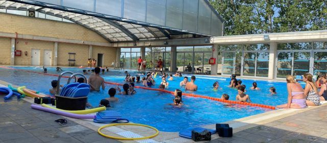 Albocàsser gaudeix de l’estiu a la piscina