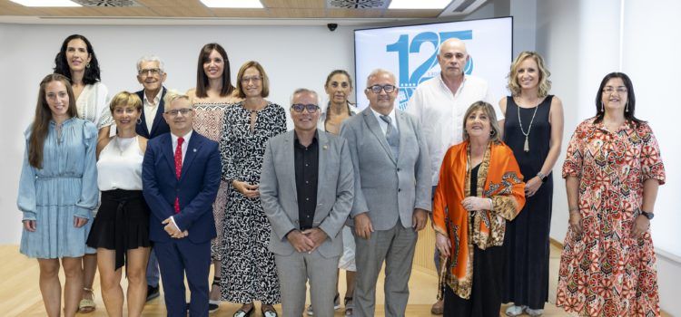 El médico vinarocense Josep Ignasi Gelabert, en la nueva directiva del COMCAS