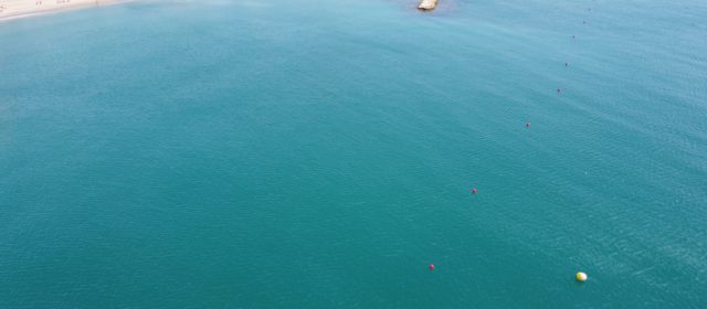 Turisme obre un canal de natació a la platja del Fortí