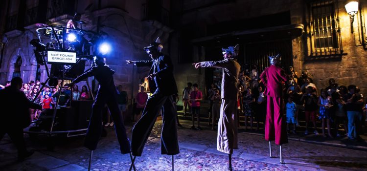 La Xarxa Surt al carrer a Ulldecona amb “Els Llops” i Aquil·les
