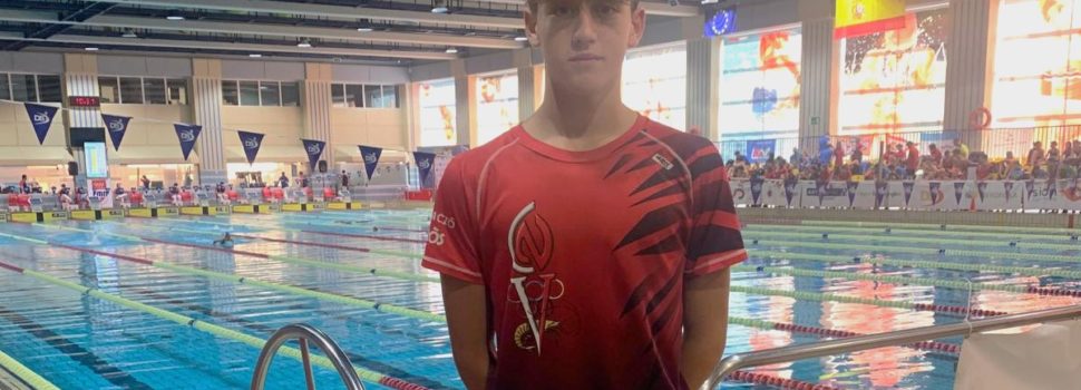 Jon Guarch, del Club Natació Vinaròs, en el Campionat d’Espanya