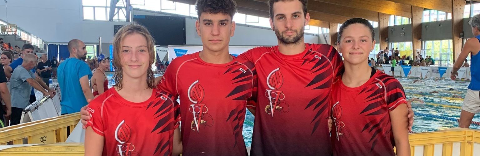 Ariadna Martorell, Joan Montserrat i Naiara Pascondea (CN Vinaròs), en el Campionat Nacional Infantil