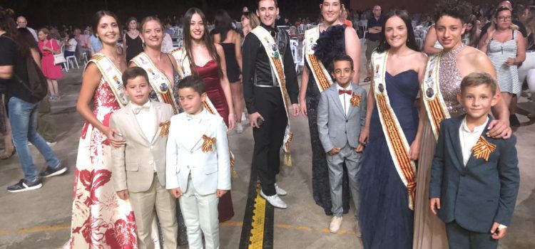 Santa Magdalena diu adeu a unes festes multitudinàries