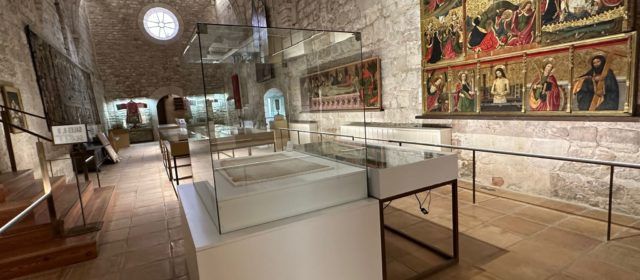 La traça del s. XIV de la Catedral de Tortosa i el còdex 212 Directorium inquisitorum,  a l’Exposició Permanent Sancta Maria Dertosae