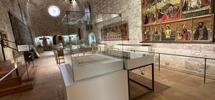 La traça del s. XIV de la Catedral de Tortosa i el còdex 212 Directorium inquisitorum, a l’Exposició Permanent Sancta Maria Dertosae