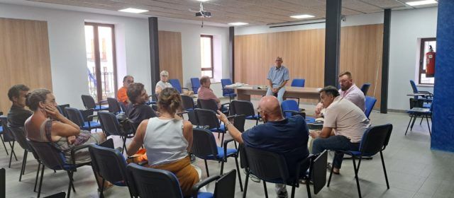 El Ayuntamiento de Sant Jordi se reúne con empresarios turísticos para presentar propuestas