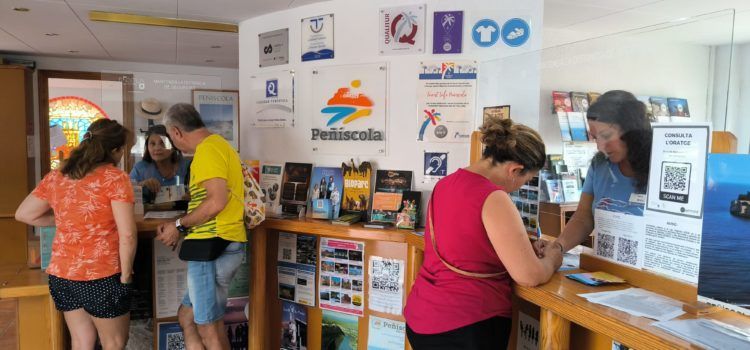 Peníscola ha atés, aquest juny, quasi 7000 consultes en les oficines d’informació turística