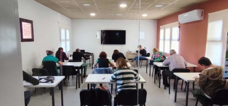 L’Ajuntament d’Ulldecona adequa una sala de formació i millora la seguretat de la xarxa informàtica amb una subvenció de la Diputació