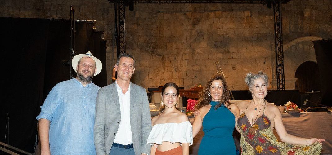 La Diputació de Castelló continuarà apostant pel Festival de Teatre Clàssic de Peñíscola per a consolidar-lo en l’elit de les arts escèniques