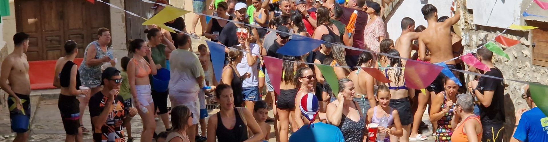 Vídeos i fotos del Dia de l’Aigua a les festes de Vallibona