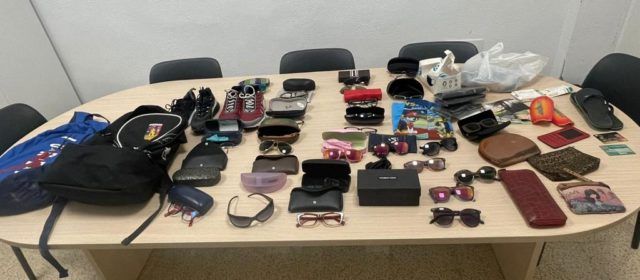 La Policia Local d’Alcalà-Alcossebre deté un individu per robatori i recupera el material