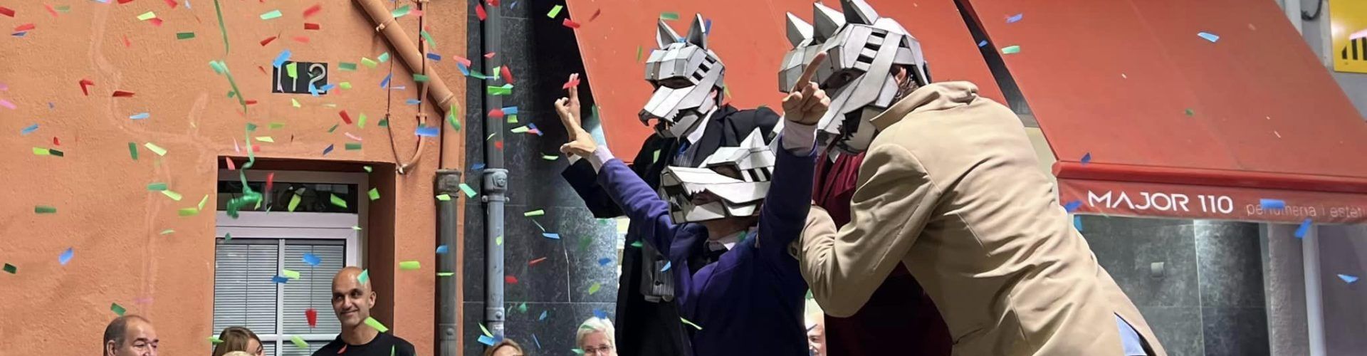 Els provocadors llops ‘The Wolves’ i els Brokers de Wall Street, a la Shopping&Food Night  d´Ulldecona