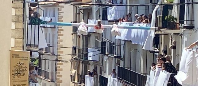 ‘El volantins’ de Morella han vuelto a danzar, ante la llegada de l’Anunci