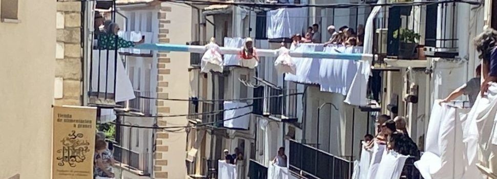 ‘El volantins’ de Morella han vuelto a danzar, ante la llegada de l’Anunci