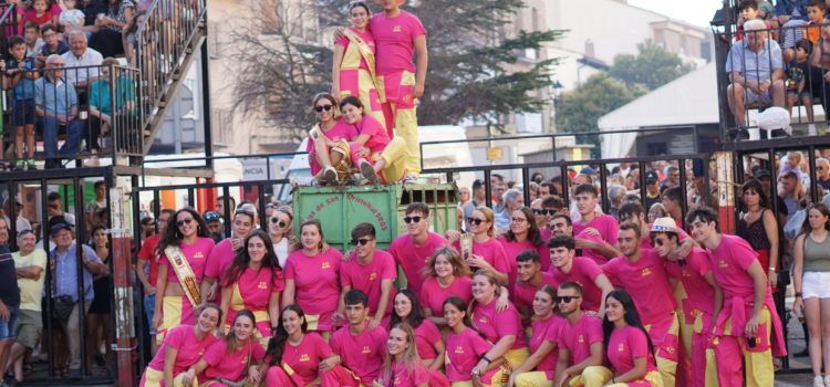 L’alegria i la germanor omplin els carrers de Vilafranca durant aquestes festes