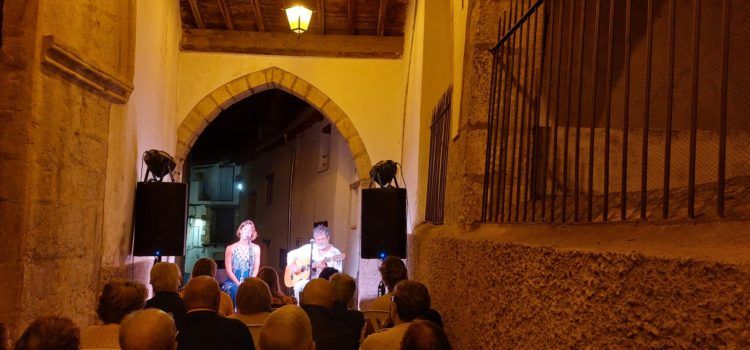 Alejandro i Balma repassaren 60 anys de la nostra cançó a Vallibona
