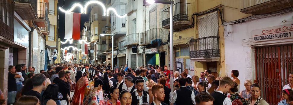 237 parelles en el Ball de Mantons d’Ulldecona: vídeos i fotos