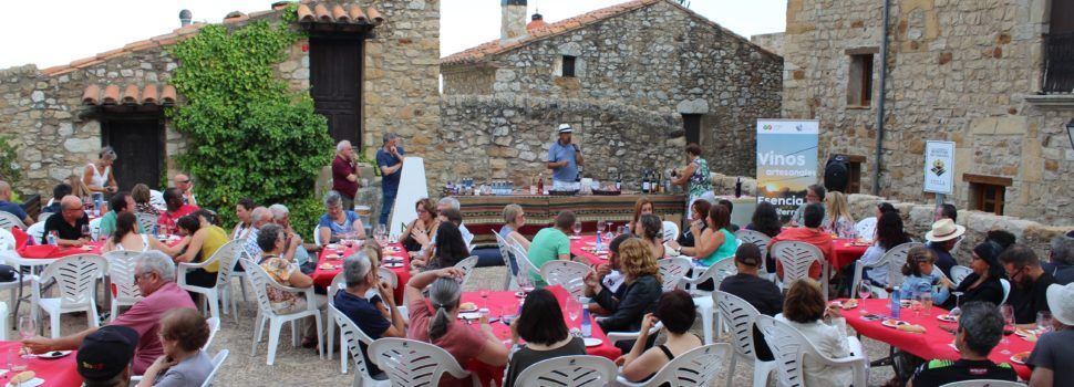 Culla pone en valor la gastronomía local con una degustación de tapas y vinos