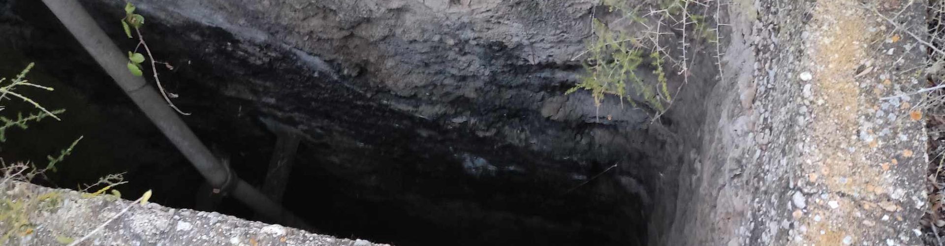Pou perillós a la Cala Puntal de Vinaròs