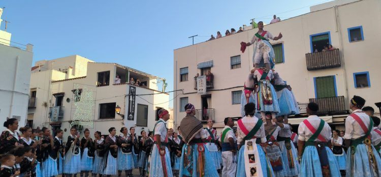 Emotivo 8 de septiembre en Peñíscola