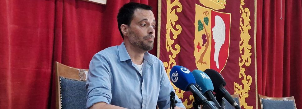 Roda de premsa de l’alcalde Guillem Alsina sobre el cas de la ferralla