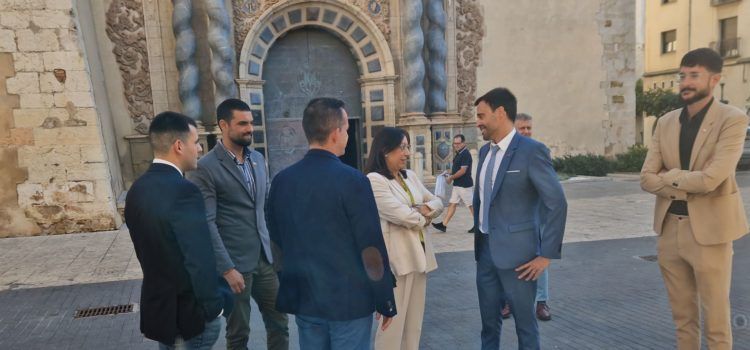 La presidenta de les Corts Llanos Massó visita Vinaròs