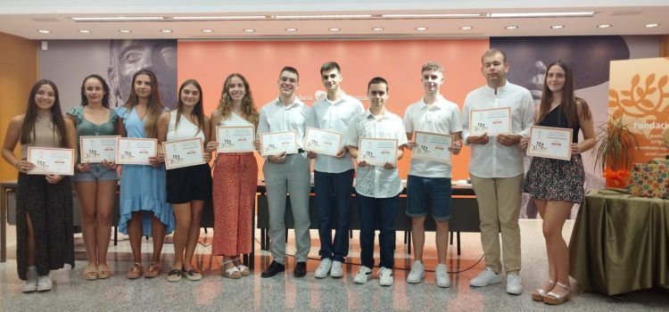 Caixa Benicarló lliura la XXVII edició de les seues beques d’Excel·lència Acadèmica