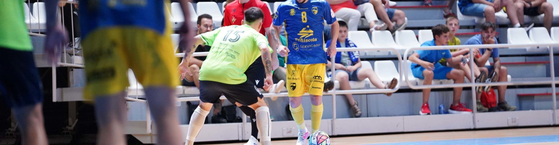El Servigroup Peñíscola golea en el derbi y ya está en la Final Four de la Supercopa Comunitat (2-7)