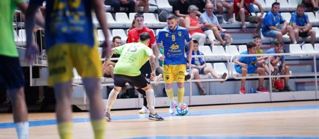 El Servigroup Peñíscola golea en el derbi y ya está en la Final Four de la Supercopa Comunitat (2-7)
