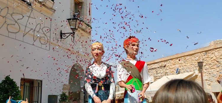 Els gegants Roc i Tana de Peníscola