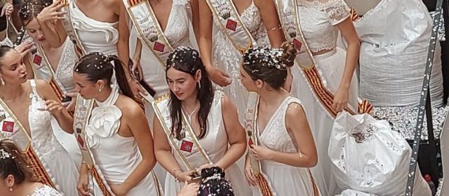 Fotos de la desfilada de carrosses a Ulldecona
