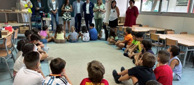 Més de 3.200 alumnes d’infantil, primària i secundària comencen el curs a Amposta