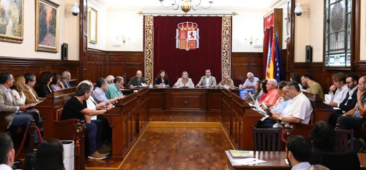 La Diputació de Castelló aprova el repartiment de més d’un milió d’euros en subvencions per a la promoció turística a la província