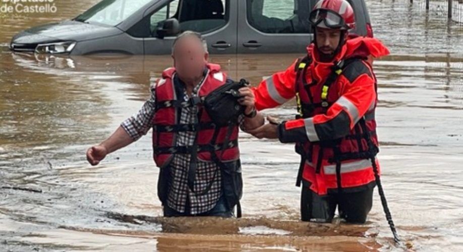 30 servicios de los bomberos por la DANA