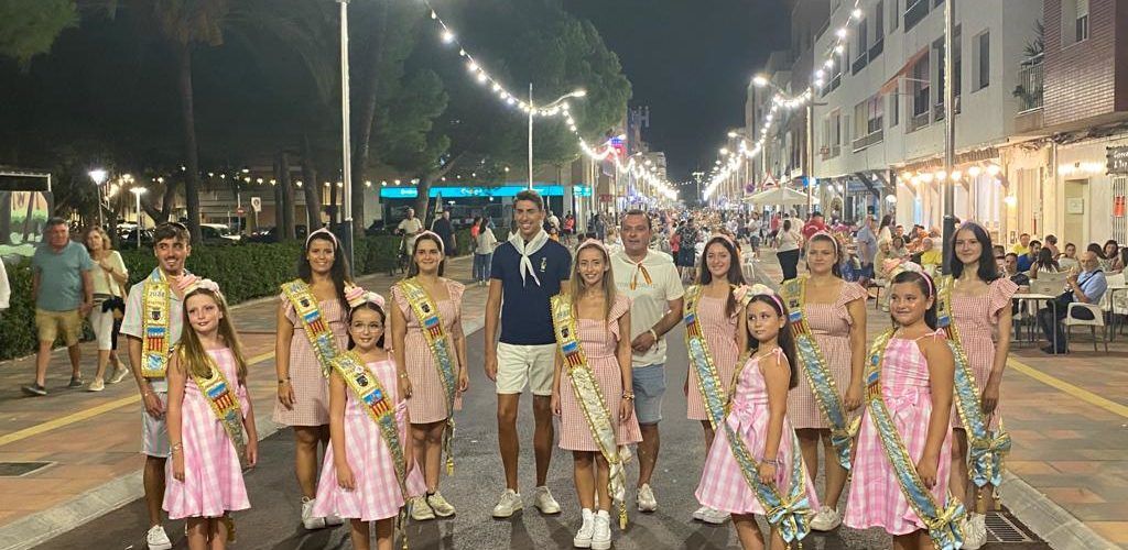 Peñíscola celebra el “pa i porta” a la fresca con 3.000 participantes
