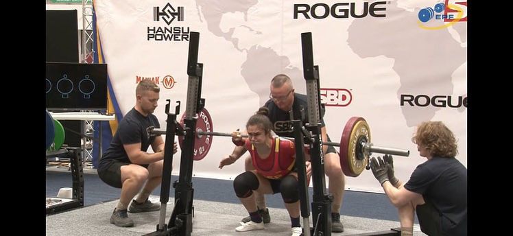 Càlig felicita Alicia Sorlí Ballester per la seua destacada actuació en l’Europeu Júnior de Powerlifting