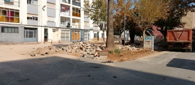 Comencen les obres de la primera fase de rehabilitació de la plaça de Sant Andreu