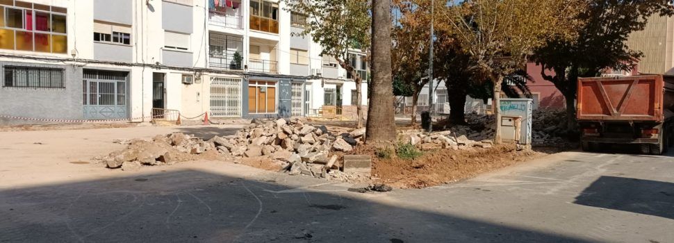 Comencen les obres de la primera fase de rehabilitació de la plaça de Sant Andreu
