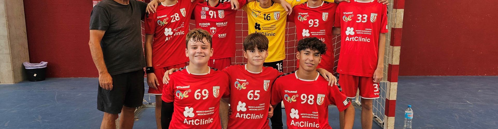 Triplet de victòries del Club Balonmano Vinaròs