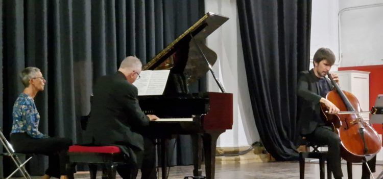 Primer concert del Festival de Música de Cambra de Vinaròs, amb el pianista Alan Branch i el violoncel·lista Jesús Miralles
