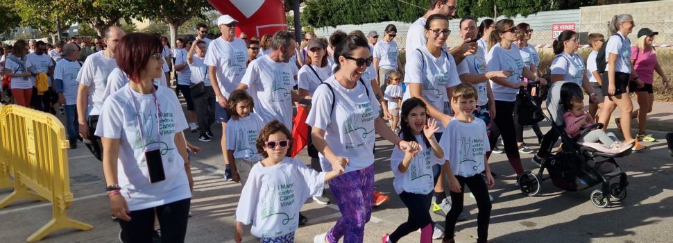 Prop d’un miler de participants en la I Marxa Contra el Càncer a Vinaròs