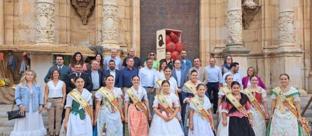 Alcalà de Xivert inaugura la IX Fira de la Tomata de Penjar